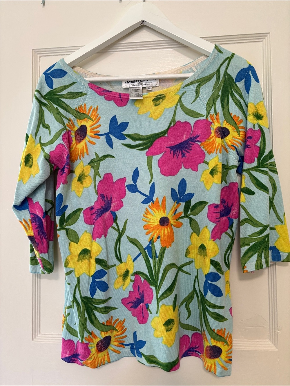 Joseph A. top silk jersey floral 90s glam scoop neck EUC sz M. Soft lightweight